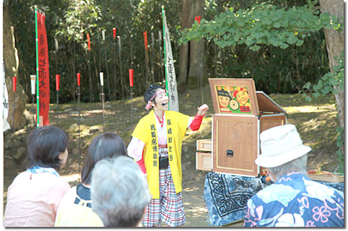 昔懐かしい「街頭紙芝居」