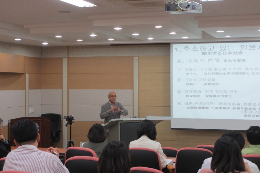 韓国・全北大学での講義