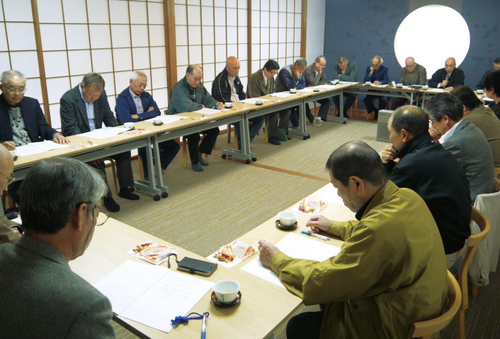 妙光寺の役員会の様子
